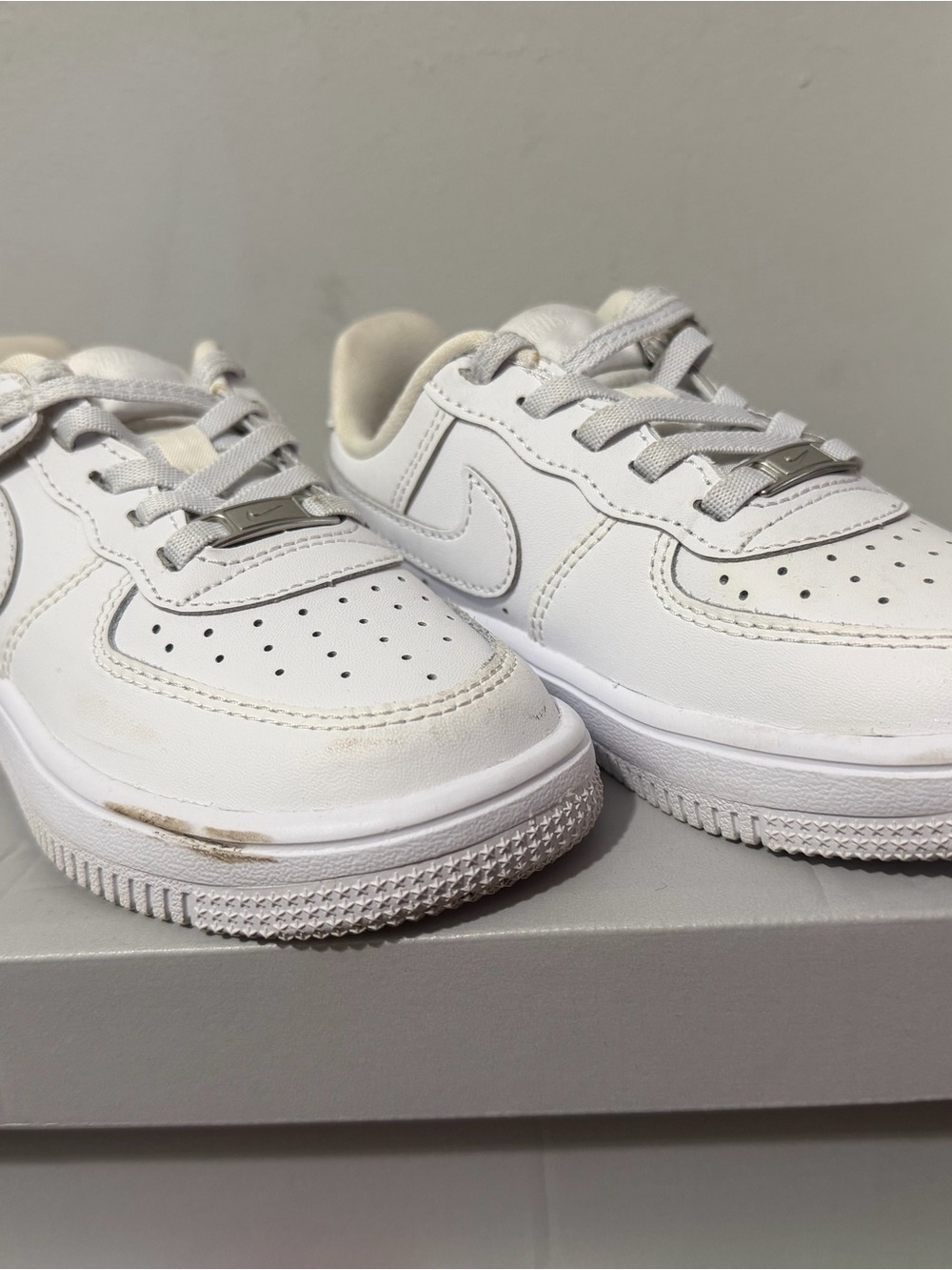 Nike Air Force 1 Kids Size 11C White Sneakers